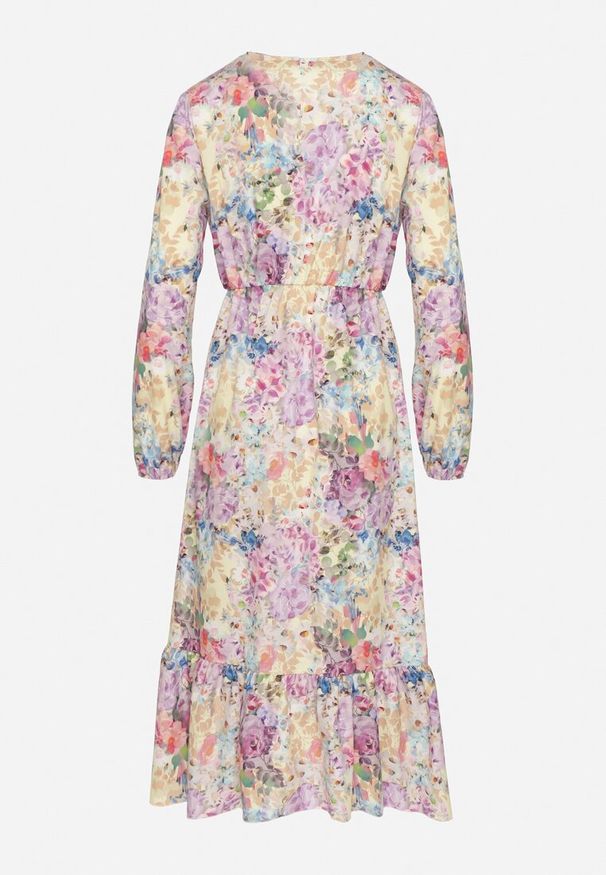 Born2be - Żółta Rozkloszowana Sukienka w Kwiaty z Dekoltem w Serek i Gumką w Talii Janitra. Okazja: na co dzień. Typ kołnierza: dekolt w serek. Kolor: żółty. Długość rękawa: długi rękaw. Wzór: kwiaty. Typ sukienki: proste. Styl: elegancki, casual, klasyczny