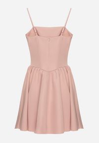 Born2be - Różowa Gorsetowa Sukienka z Rozkloszowanym Dołem Lealetia. Typ kołnierza: dekolt gorset. Kolor: różowy. Długość rękawa: na ramiączkach. Typ sukienki: gorsetowe #2