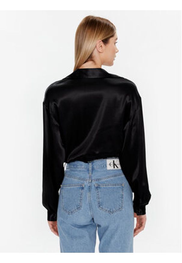 Calvin Klein Jeans Bluzka J20J220327 Czarny Regular Fit. Kolor: czarny. Materiał: wiskoza