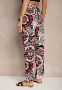 Renee - Czerwone Szerokie Spodnie z Bawełny High Waist w Abstrakcyjny Wzór Jorivaess. Okazja: na spotkanie biznesowe, na co dzień. Stan: podwyższony. Kolor: czerwony. Materiał: bawełna. Styl: klasyczny, casual, elegancki, biznesowy