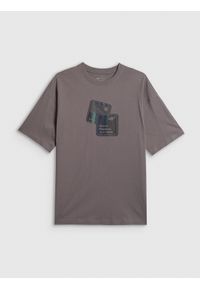 4f - 4F T-shirt loose z nadrukiem męski - szary L. Okazja: na co dzień. Kolor: szary. Materiał: dzianina, bawełna, materiał. Wzór: nadruk. Styl: casual #1