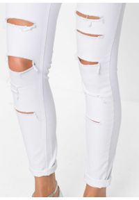 Spodnie SKINNY z wysoką talią i z przetarciami bonprix biały. Kolor: biały #4