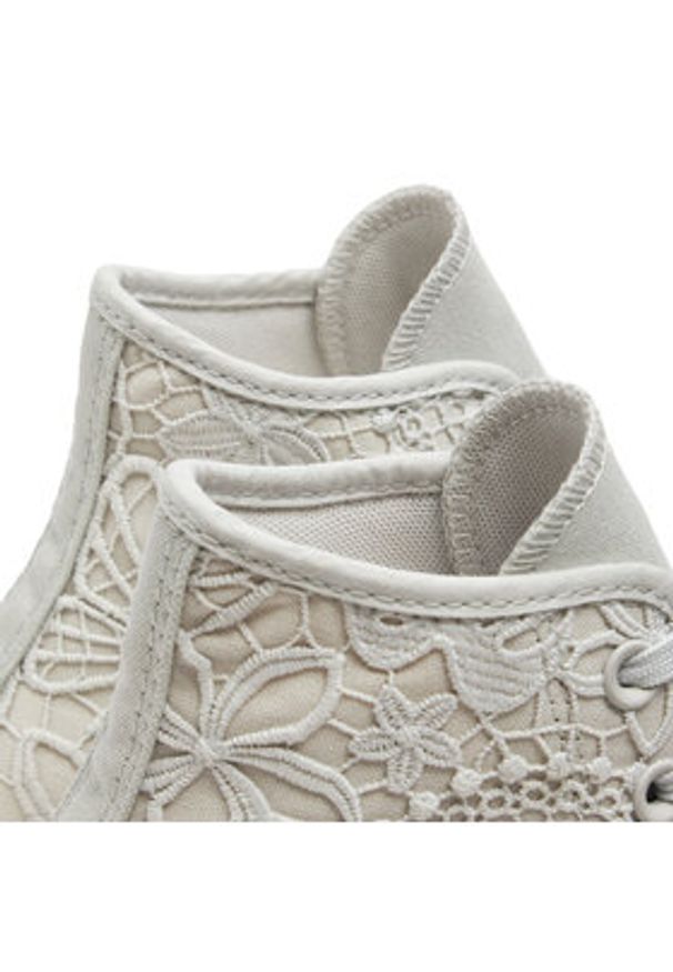 Converse Trampki Chuck Taylor All Star Lift Platform Butterflies A07538C Biały. Kolor: biały. Materiał: materiał. Obcas: na platformie