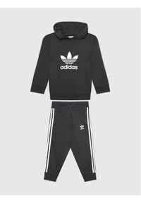 Adidas - adidas Dres adicolor H25218 Czarny Regular Fit. Kolor: czarny. Materiał: bawełna