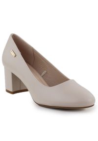 Czółenka na słupku cieliste Sergio Leone PB178. Materiał: skóra ekologiczna. Szerokość cholewki: normalna. Obcas: na słupku #1