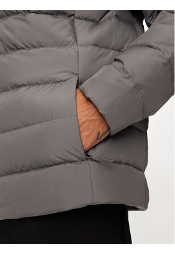 The North Face Kurtka puchowa Aconcaqua NF0A84I1 Szary Regular Fit. Kolor: szary. Materiał: syntetyk