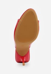 Born2be - Czerwone Lakierowane Klapki VICES na Szpilce z Wyciętą Cholewką i Kokardą Vilinelin. Okazja: na wesele, na co dzień, na ślub cywilny. Kolor: czerwony. Materiał: lakier. Obcas: na szpilce. Styl: wizytowy, casual, klasyczny, elegancki #5