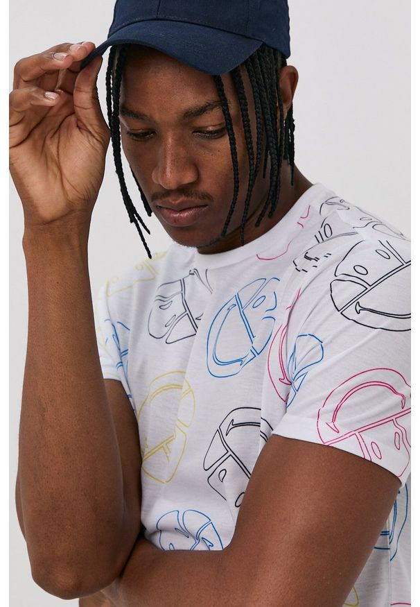 Ellesse - T-shirt. Okazja: na co dzień. Kolor: biały. Materiał: dzianina. Styl: casual