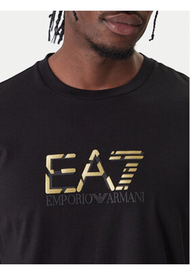 EA7 Emporio Armani T-Shirt 7M001562 AF17789 UC001 Czarny Regular Fit. Kolor: czarny. Materiał: bawełna