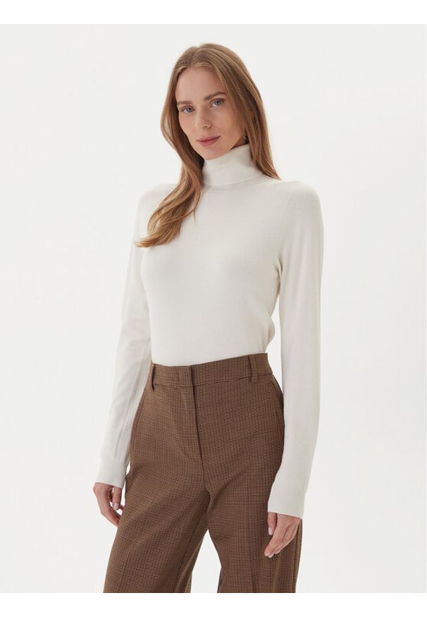 Kontatto Golf 3M0824C Écru Regular Fit. Typ kołnierza: golf. Kolor: kremowy. Materiał: syntetyk