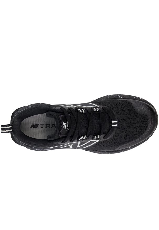 Buty damskie New Balance Fresh Foam Garoé v2 WTGAROL2 – czarne. Okazja: na co dzień. Kolor: czarny. Materiał: syntetyk, materiał, guma. Szerokość cholewki: normalna. Sport: fitness