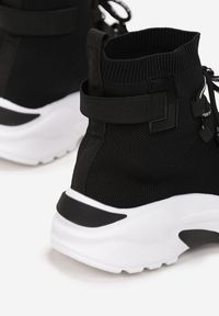 Born2be - Czarne Sneakersy Nahmora. Wysokość cholewki: za kostkę. Nosek buta: okrągły. Kolor: czarny. Materiał: guma, materiał. Szerokość cholewki: normalna. Wzór: nadruk