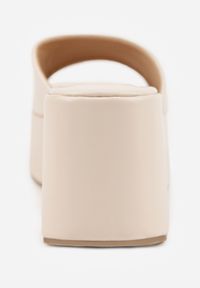 Renee - Beżowe Chunky Klapki na Koturnie i Platformie z Kwadratowym Noskiem Magass. Kolor: beżowy. Sezon: lato. Obcas: na koturnie. Styl: wakacyjny #7