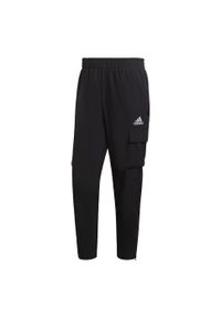 Adidas - Spodnie adidas Essentials Small Logo Woven Cargo 7/8. Kolor: czarny. Sport: fitness