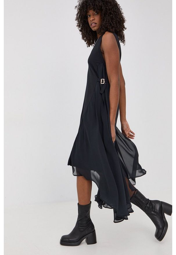 Liu Jo sukienka kolor czarny midi rozkloszowana. Kolor: czarny. Typ sukienki: asymetryczne, rozkloszowane. Długość: midi