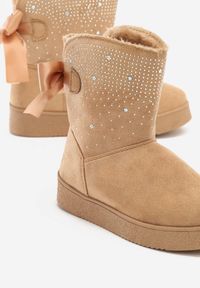 Born2be - Beżowe Śniegowce Stikine. Wysokość cholewki: za kostkę. Zapięcie: bez zapięcia. Kolor: beżowy. Materiał: futro, materiał, satyna. Szerokość cholewki: szeroka #3