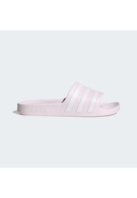 Adidas - Chinelos adidas Adilette Slides. Kolor: różowy, biały, wielokolorowy. Sezon: lato. Styl: sportowy