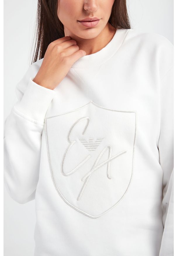 Emporio Armani - BLUZA EMPORIO ARMANI. Długość: długie. Wzór: napisy, haft