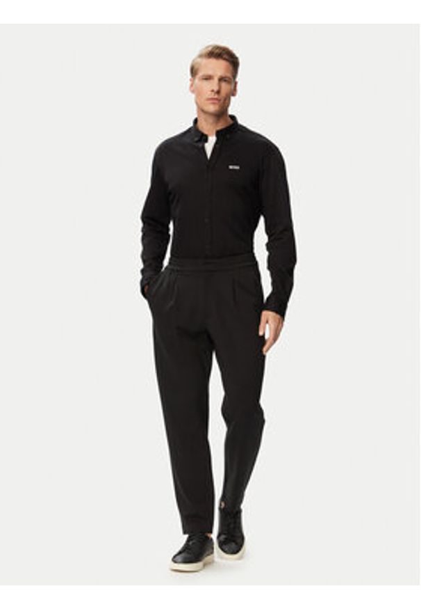 BOSS Koszula ST Motion 50555946 Czarny Regular Fit. Kolor: czarny. Materiał: bawełna