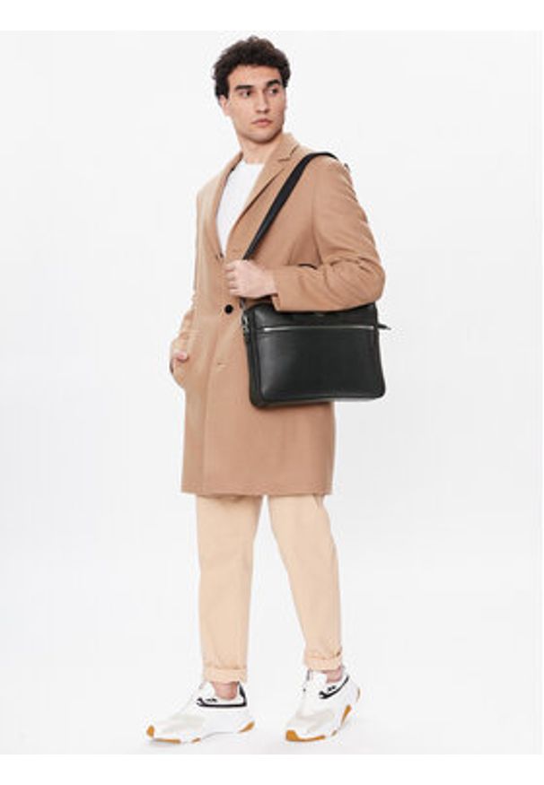 Emporio Armani Torba na laptopa Y4P119 Y138E 81072 Czarny. Kolor: czarny. Materiał: skóra