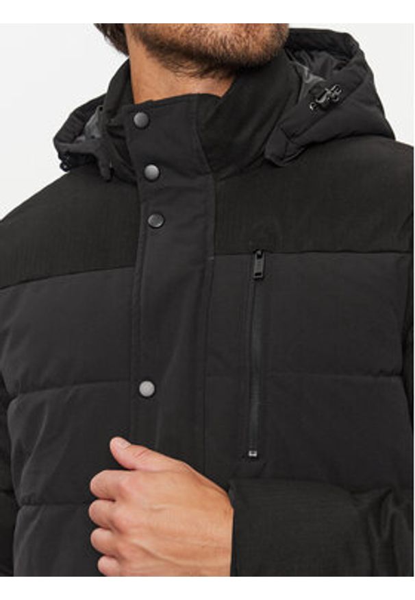 CMP Kurtka zimowa 33K3897 Czarny Regular Fit. Kolor: czarny. Materiał: syntetyk. Sezon: zima