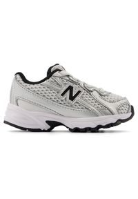 Buty niemowlęce New Balance IZ740NW – szare. Kolor: szary. Materiał: materiał, syntetyk. Szerokość cholewki: normalna. Sezon: lato