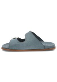 Niebieskie Klapki Hee Skórzane Obuwie Damskie. Okazja: na co dzień. Kolor: niebieski. Materiał: skóra. Sezon: lato. Styl: casual, wakacyjny #7
