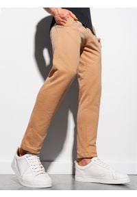 Ombre Clothing - Spodnie męskie dresowe P946 - camel - XXL. Materiał: dresówka #4