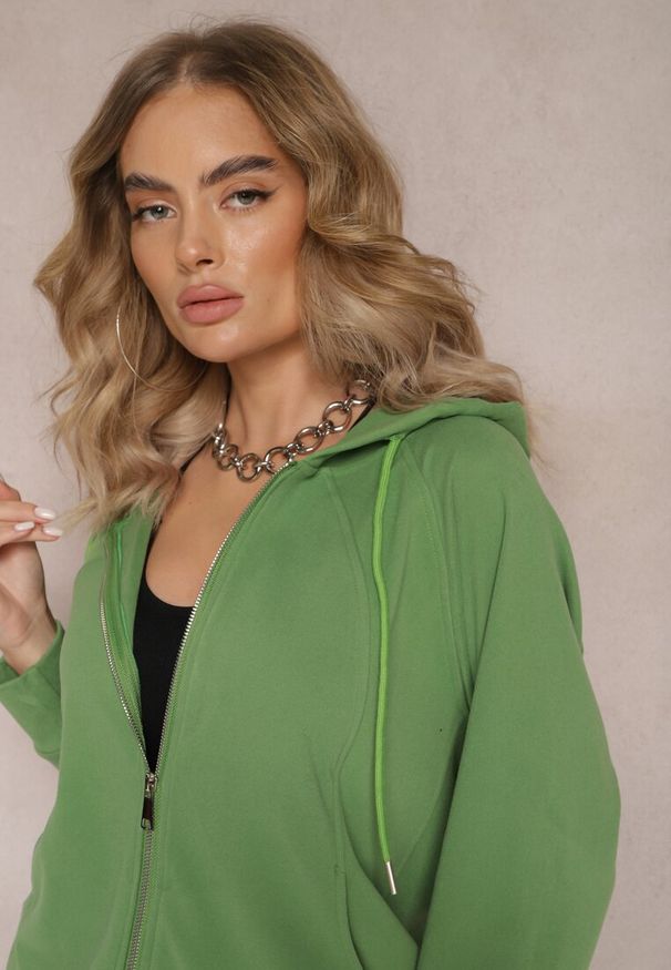 Renee - Zielony Komplet Dresowy 2-częściowy z Bluzą i Spodniami Serenitea. Kolor: zielony. Materiał: dresówka