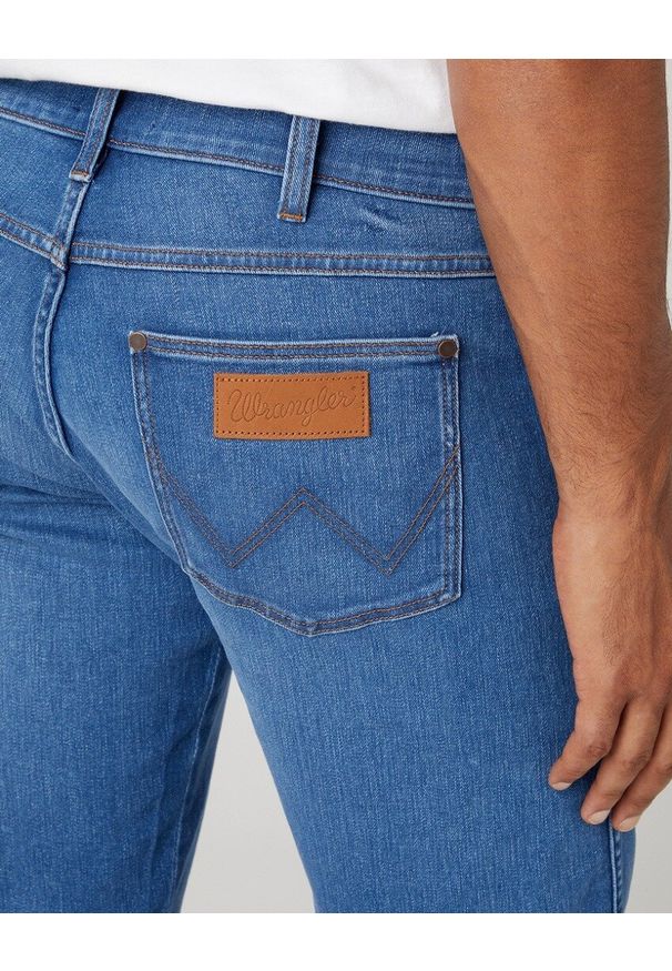 Wrangler - WRANGLER COLTON SHORTS MĘSKIE SZORTY SPODENKI BLUE VORTEX W16CXPZ35 112330744