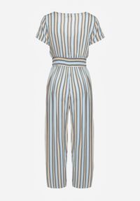 Renee - Niebieski Kombinezon z Wiskozy Wykończony Gumką w Talii i Guzikami przy Dekolcie Tinaviras. Okazja: na co dzień. Kolor: niebieski. Materiał: wiskoza. Styl: sportowy, casual #2