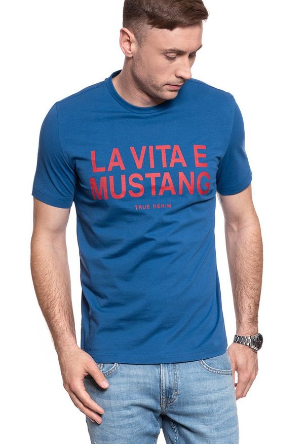Mustang - MĘSKI T-SHIRT MUSTANG Alex C Print 1009021 5235. Wzór: nadruk
