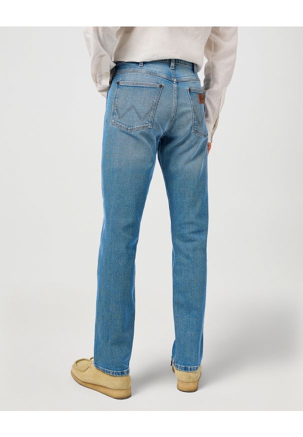 Wrangler - WRANGLER MĘSKIE SPODNIE JEANSOWE WRANGLER GREENSBORO COWBOY HAZE 112364420
