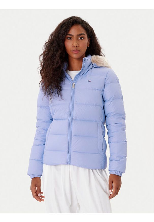 Tommy Jeans Kurtka puchowa Basic DW0DW18312 Niebieski Slim Fit. Kolor: niebieski. Materiał: syntetyk