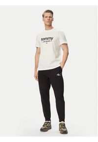 Tommy Jeans Spodnie dresowe DM0DM23903 Czarny Regular Fit. Kolor: czarny. Materiał: bawełna #3
