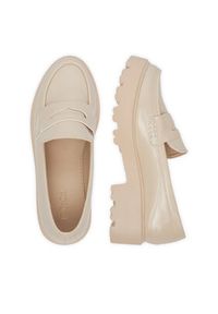DeeZee Loafersy LE601-2 Beżowy. Kolor: beżowy. Materiał: skóra