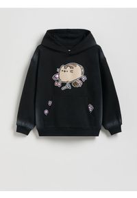 Reserved - Bluza z kapturem Pusheen - czarny. Typ kołnierza: kaptur. Kolor: czarny. Materiał: bawełna