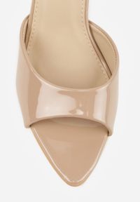 Born2be - Ciemnobeżowe Klapki na Szpilce z Odkrytym Noskiem w Szpic Astranate. Kolor: beżowy. Materiał: jeans, len. Obcas: na szpilce. Styl: elegancki, klasyczny #3