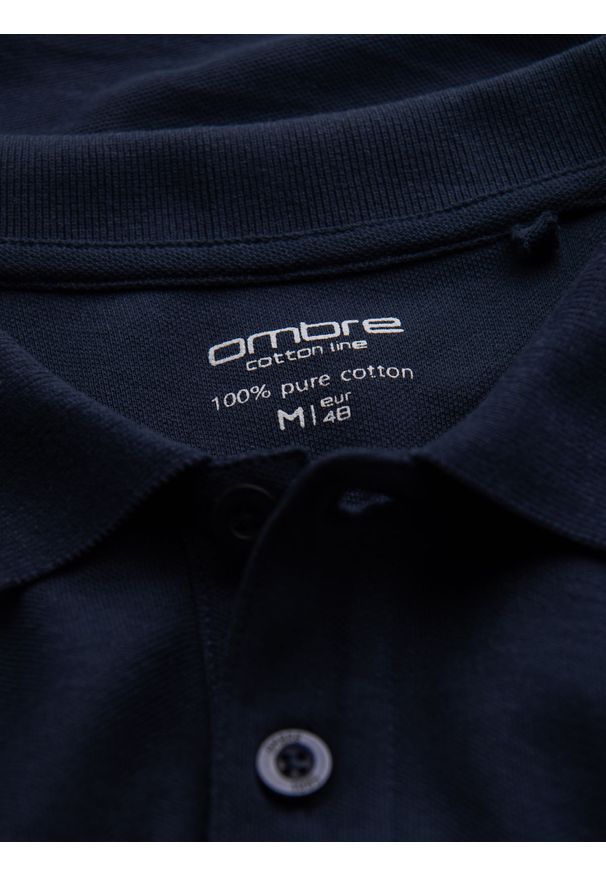 Ombre Clothing - Męski longsleeve BASIC z kołnierzykiem polo – granatowy V3 OM-POBL-0114 - XXL. Okazja: do pracy, na co dzień. Typ kołnierza: polo. Kolor: niebieski. Materiał: dzianina, bawełna. Długość rękawa: długi rękaw. Wzór: ze splotem. Styl: elegancki, casual