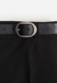 Born2be - Czarne Garniturowe Spodnie VICES na Kant z Wszytym Paskiem z Klamrą Azivore. Okazja: na co dzień, na spotkanie biznesowe. Kolor: czarny. Styl: casual, biznesowy, elegancki #4