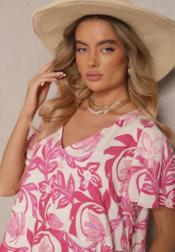 Renee - Różowa Sukienka Wiskozowa o Pudełkowym Kroju w Kwiatowy Print Ranisla. Okazja: na spacer, na co dzień, na imprezę. Typ kołnierza: dekolt w kształcie V. Kolor: różowy. Materiał: wiskoza. Długość rękawa: krótki rękaw. Wzór: nadruk, kwiaty. Styl: casual, elegancki