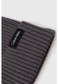 Calvin Klein czapka z domieszką kaszmiru kolor szary z grubej dzianiny. Kolor: szary. Materiał: kaszmir, dzianina #3