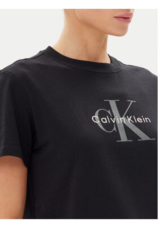 Calvin Klein Jeans T-Shirt Hero LV047B865G Czarny Regular Fit. Kolor: czarny. Materiał: bawełna