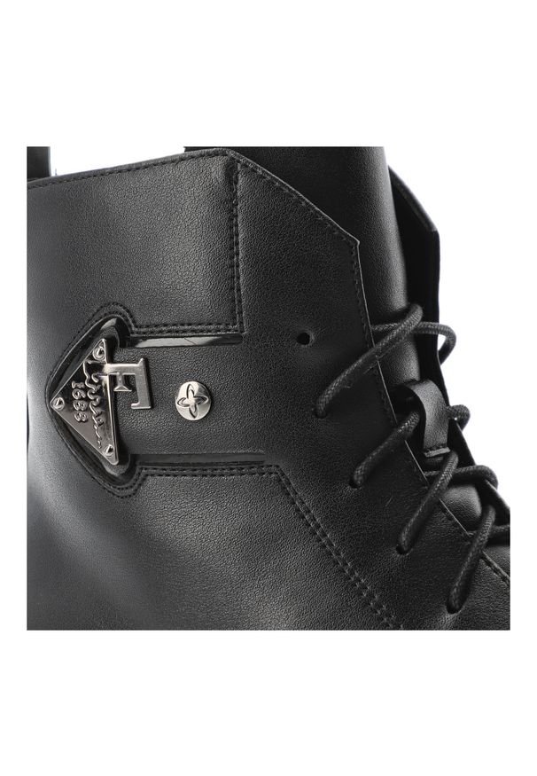 Czarne Botki Maciejka Stylowe Obuwie Damskie. Okazja: na co dzień. Kolor: czarny. Materiał: skóra. Szerokość cholewki: normalna. Wzór: aplikacja. Styl: elegancki