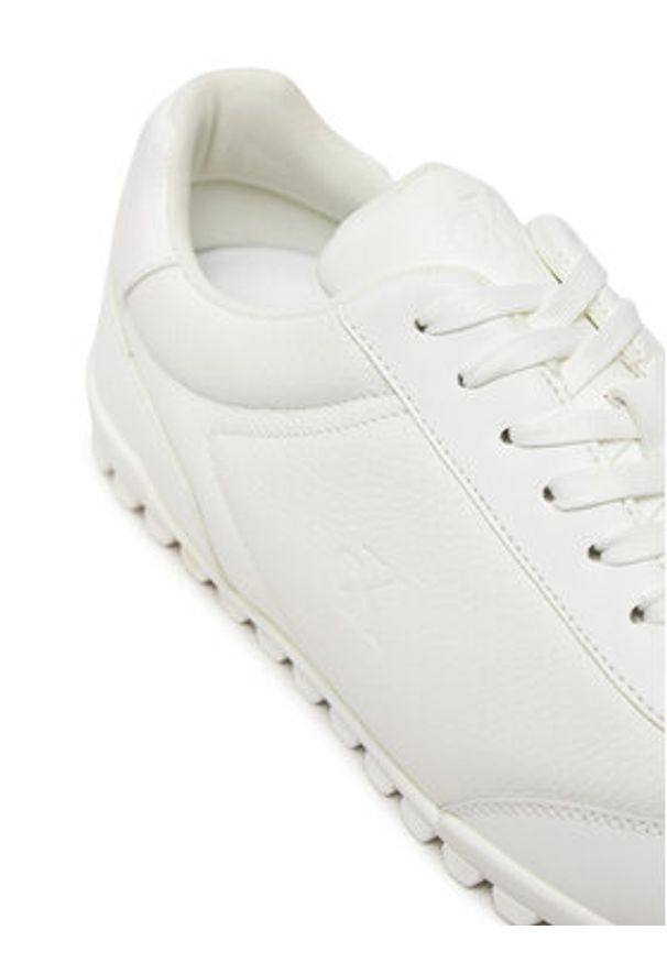 Calvin Klein Jeans Sneakersy YM0YM01191 Biały. Kolor: biały. Materiał: skóra
