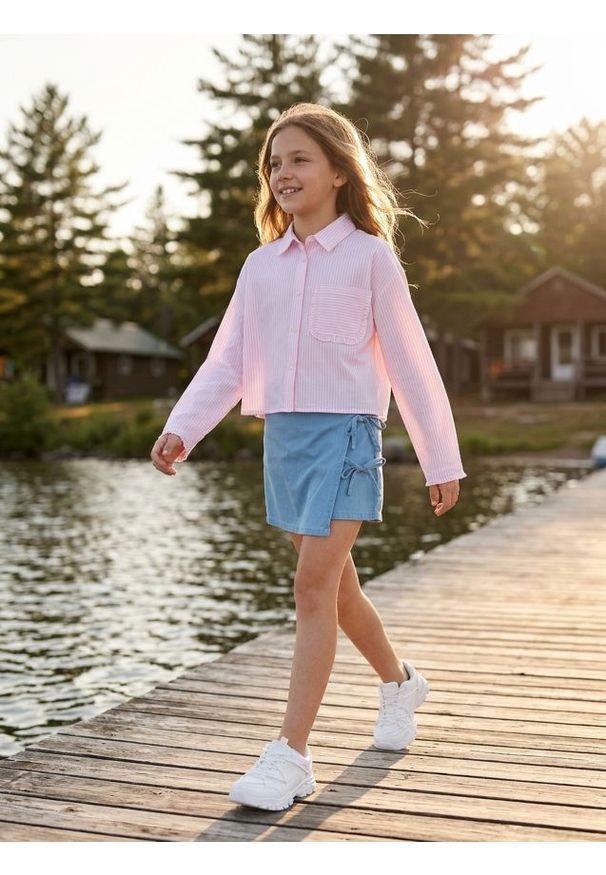 Sinsay - Bawełniana koszula w paski z ozdobną kieszonką - różowy. Kolor: różowy. Materiał: bawełna. Wzór: paski