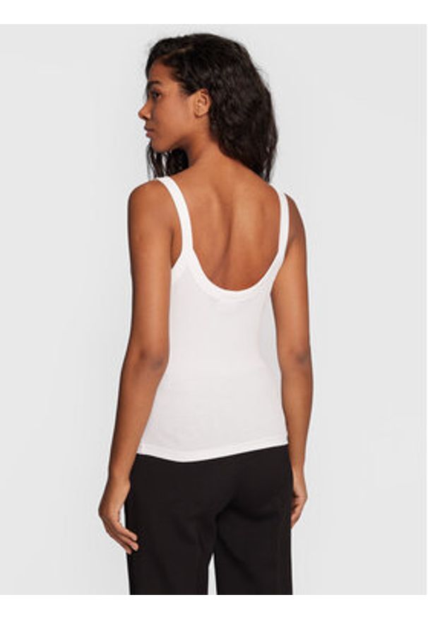 Gina Tricot Top Basic 14188 Biały Slim Fit. Kolor: biały. Materiał: bawełna