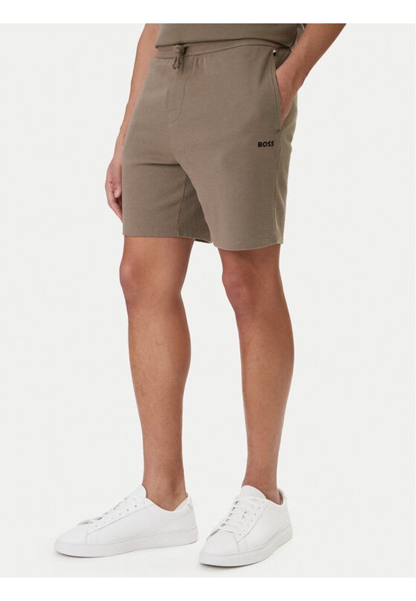 BOSS Szorty sportowe Waffle 50535884 Khaki Regular Fit. Kolor: brązowy. Materiał: bawełna. Styl: sportowy