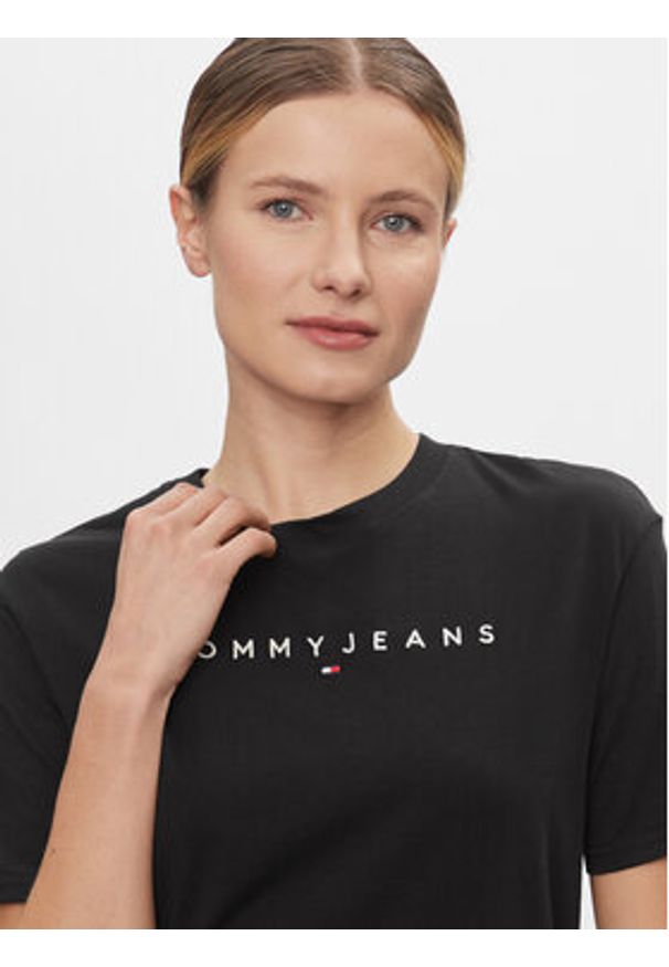 Tommy Jeans T-Shirt Tjw Rlx New Linear Tee DW0DW17836 Czarny Relaxed Fit. Kolor: czarny. Materiał: bawełna