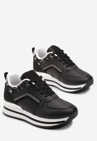 Born2be - Czarne Sznurowane Sneakersy na Płaskiej Podeszwie Zdobione Brokatem Gerine. Kolor: czarny. Materiał: materiał. Wzór: aplikacja. Obcas: na płaskiej podeszwie #3